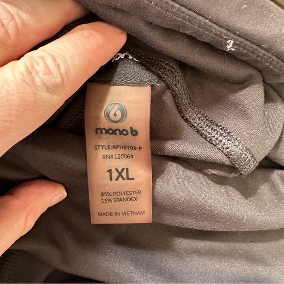 Mono B Dark Gray Moto Leggings - Size 1X - Picture 6 of 6